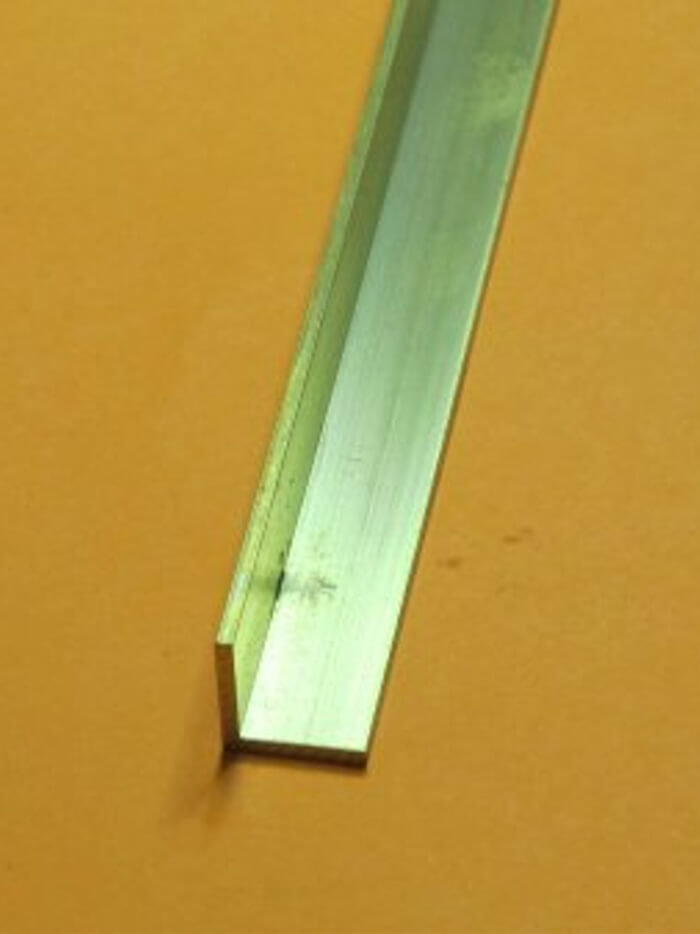 Brass IS 319 90 Degree Angle